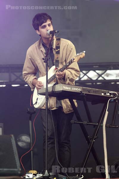 SMITH WESTERNS - 2011-08-26 - SAINT CLOUD - Domaine National - Grande Scene - 